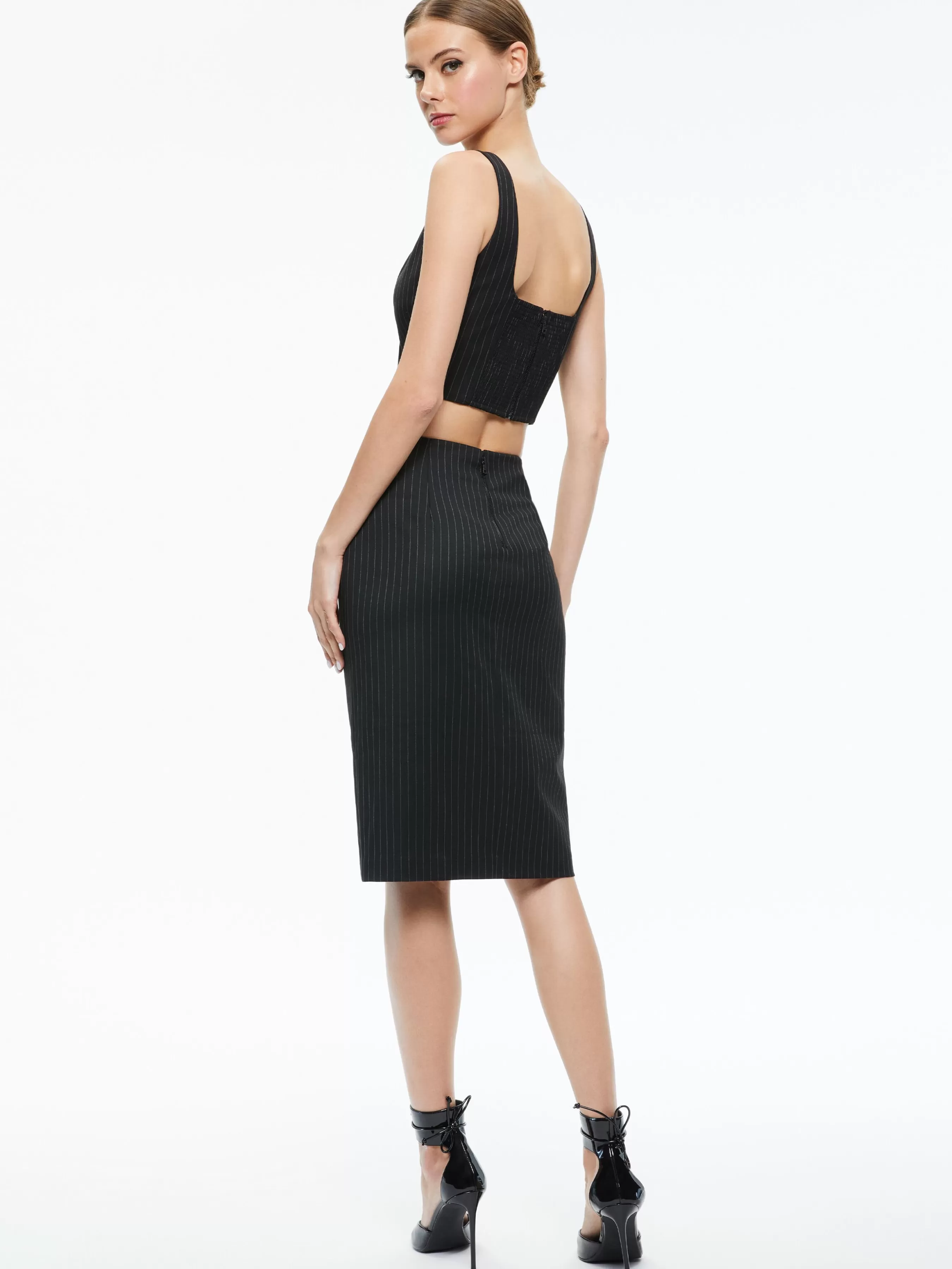 Alice and Olivia BRESLIN CORSET TOP + SIOBHAN FRONT WRAP MIDI SKIRT