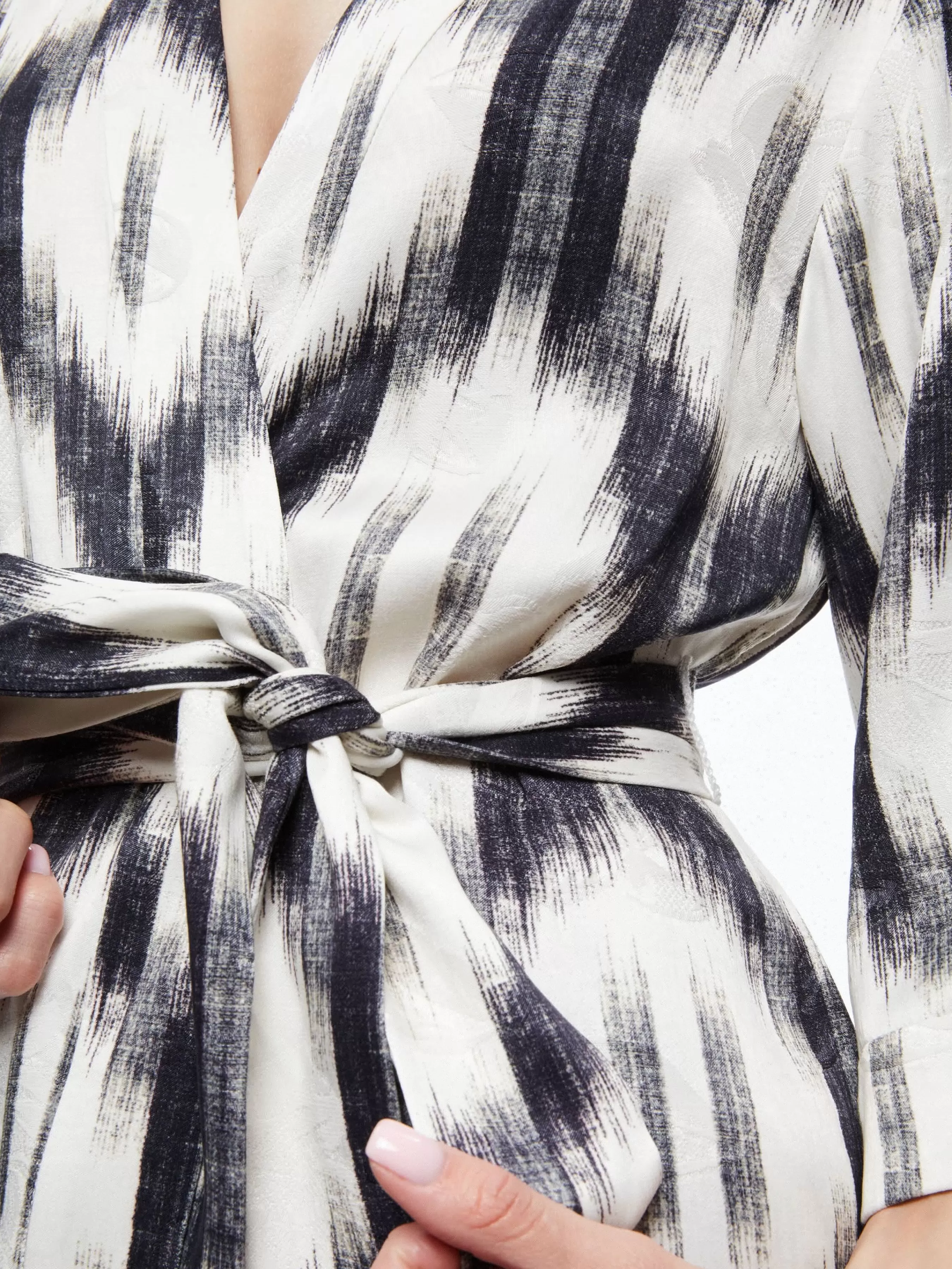 Alice and Olivia IKAT PRINT DOMINO KIMONO WITH TIE BELT + ASH TIE NECK HALTER TOP + TANDY SHORTS